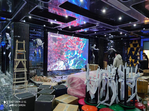 固始室内P2.5全彩显示屏